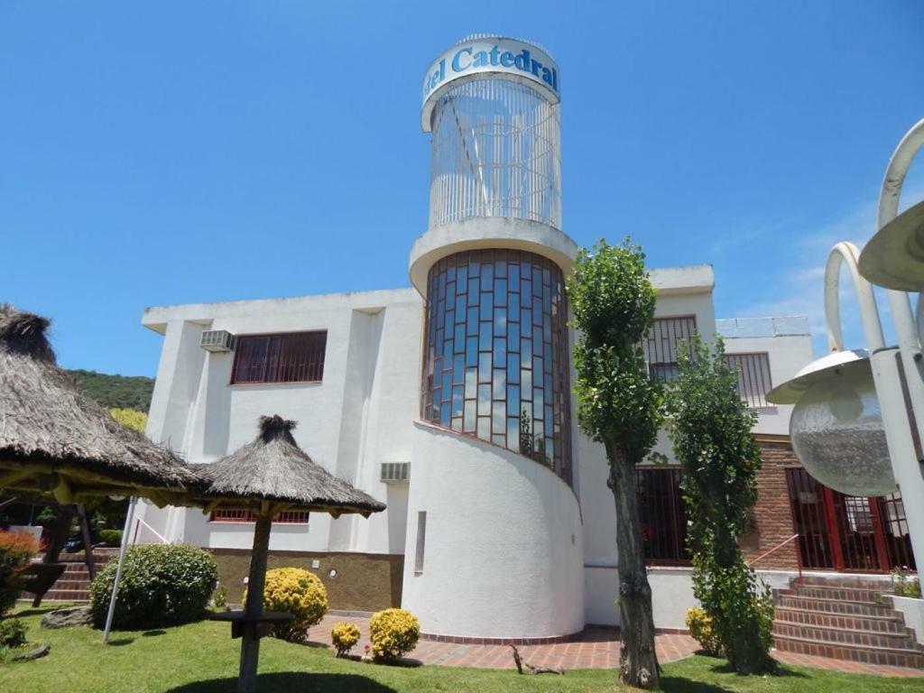 Catedral Hotel 3*